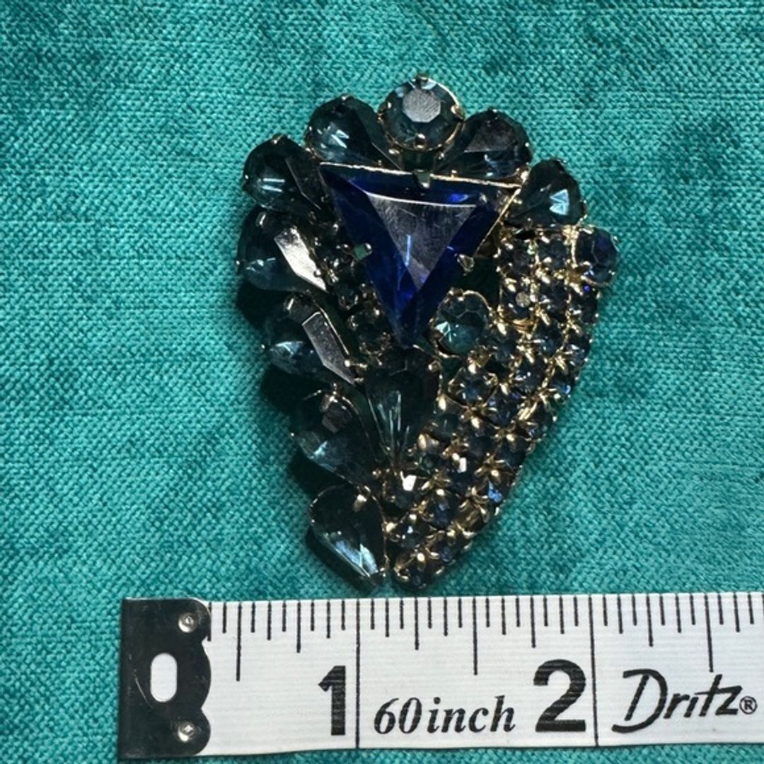 Vintage Women's Brooch