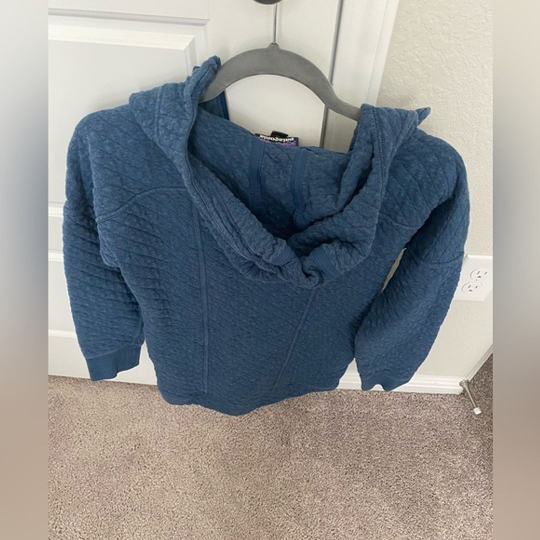 Patagonia Organic Cotton Quilted Zip-up Hooded Jacket