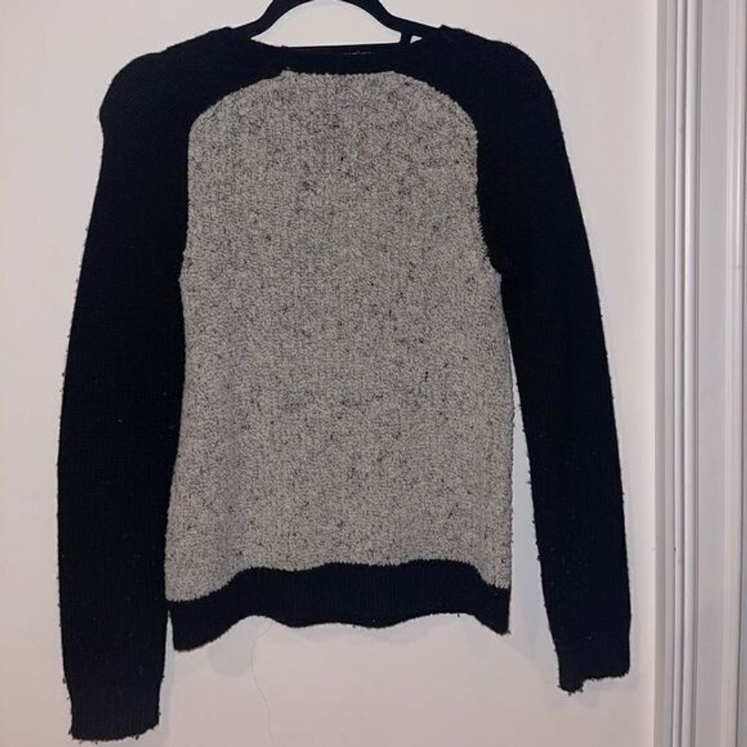 Rag & Bone New York - black & grey crewneck sweater - size XS!