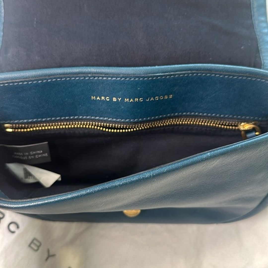 Marc By Marc Jacobs Womens Luna Crossbody Bag