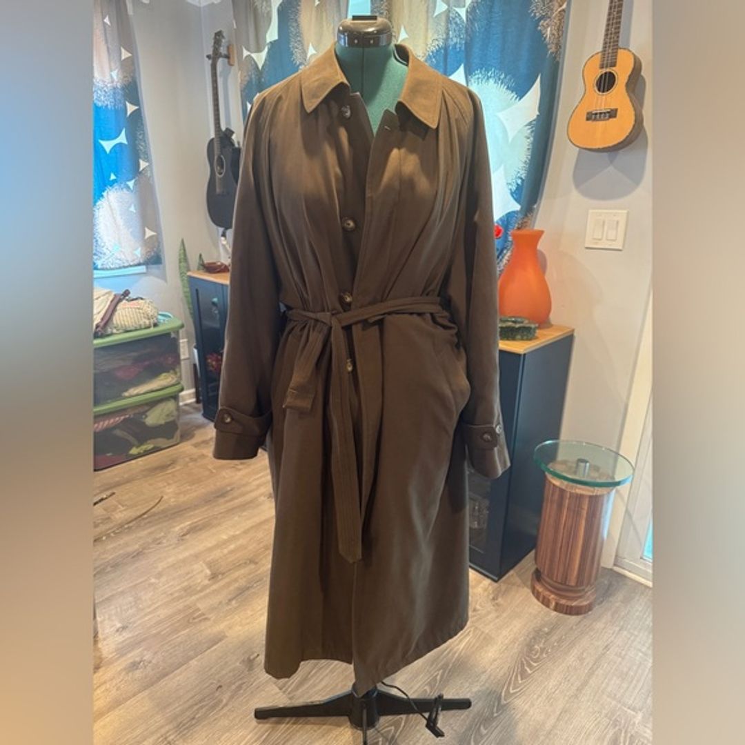 Ralph Lauren Men’s Trench Coat by Ralph Lauren