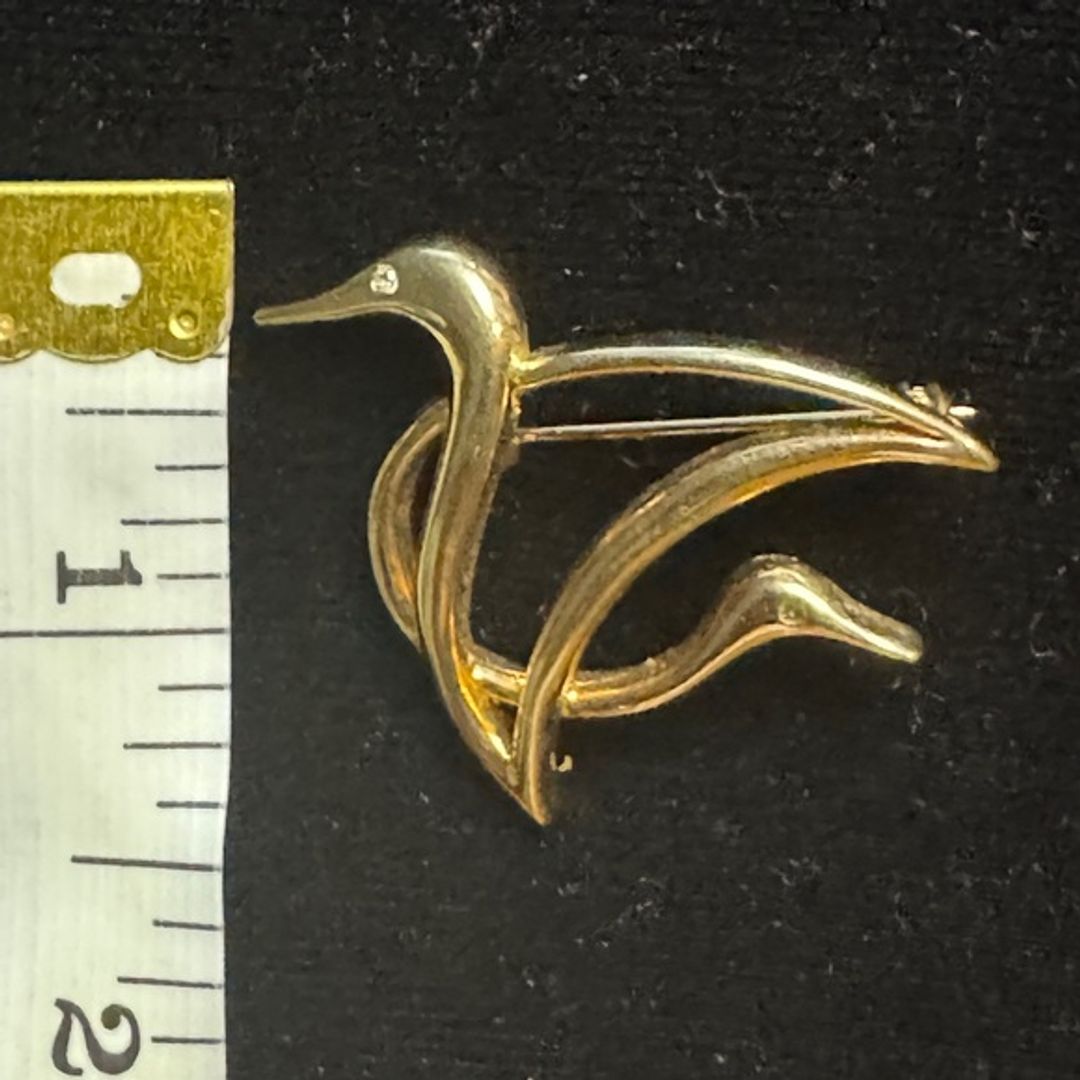Vintage Gold Tone Bird Brooch