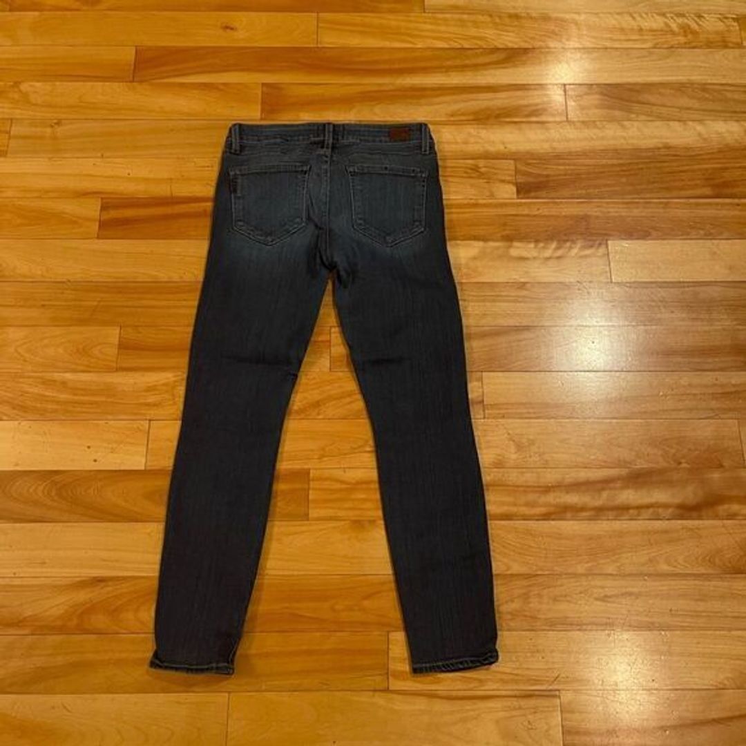 PAIGE Denim Verdugo Ankle Jean Size 28!