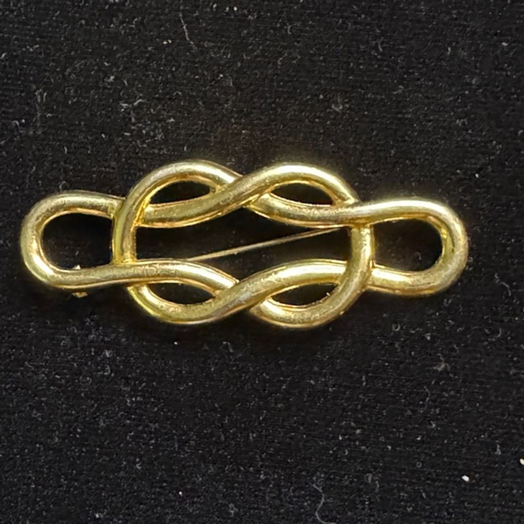 Monet Vintage Gold Tone Knotted Brooch