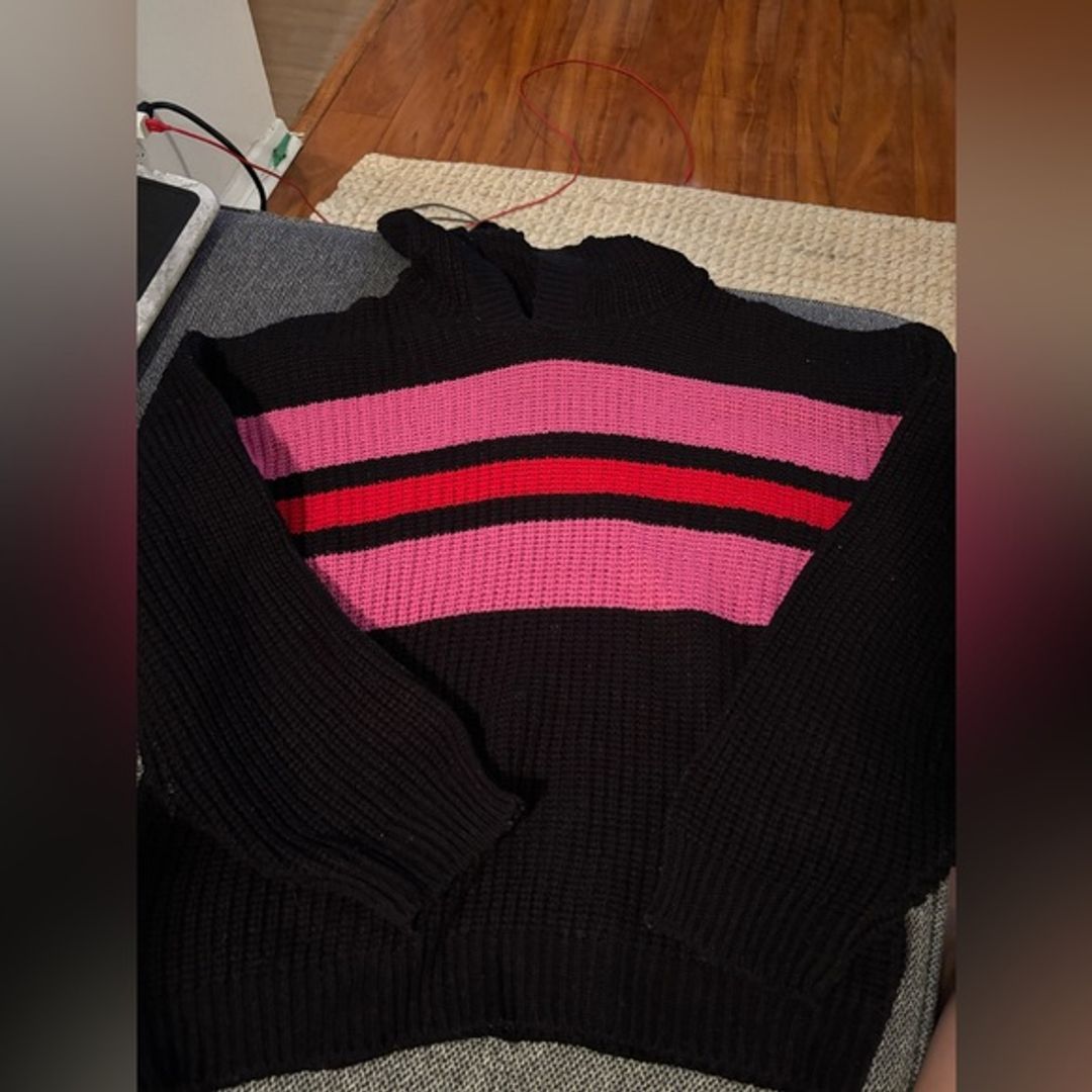 RD Style Hooded Sweater