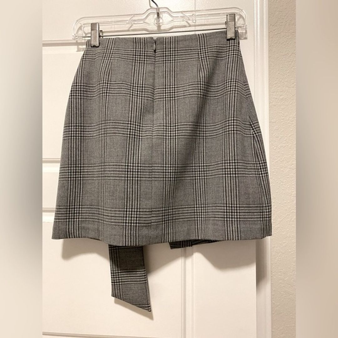 Aritzia Grey Plaid Wrap Mini Skirt