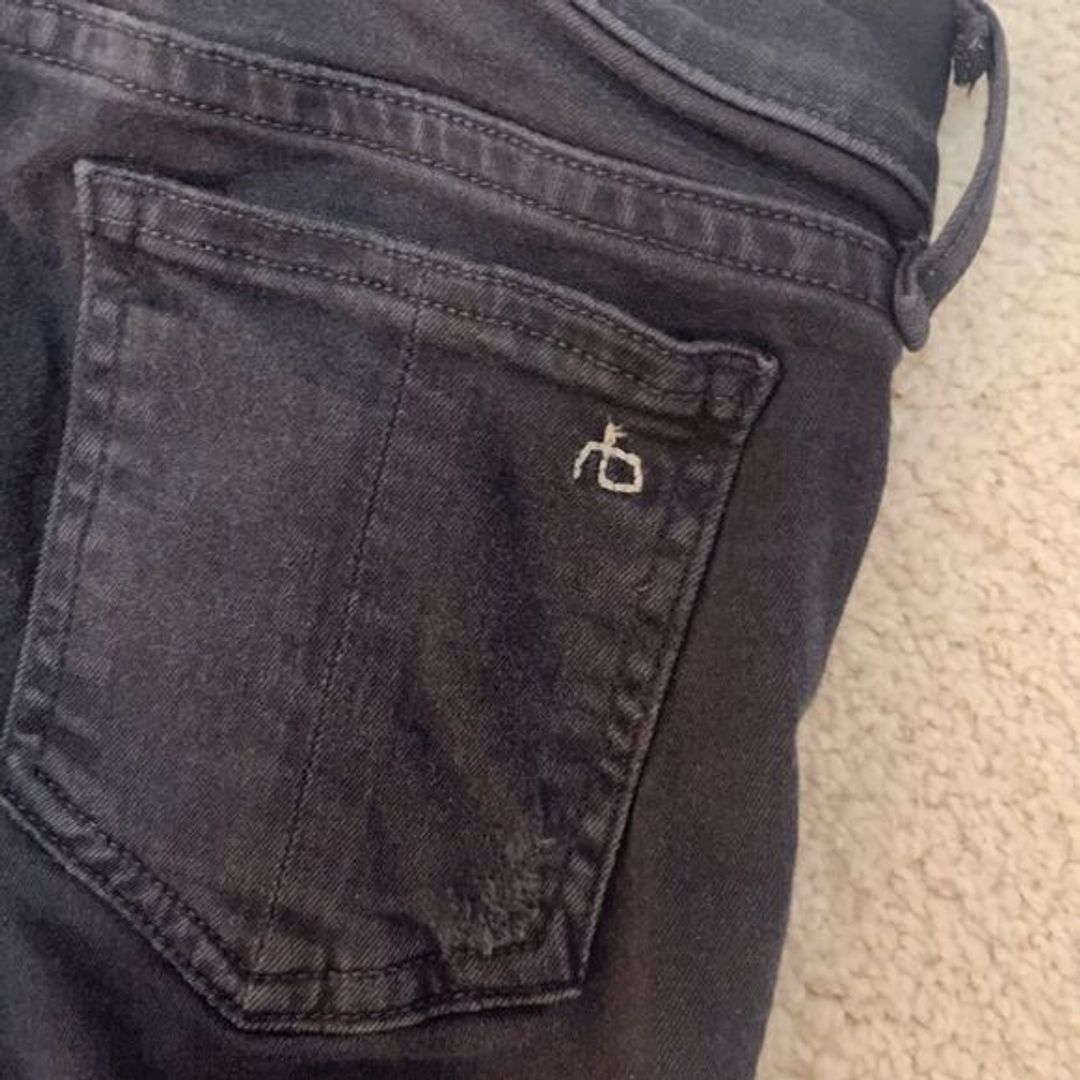 Rag & Bone / Jean black "legging" size 26!