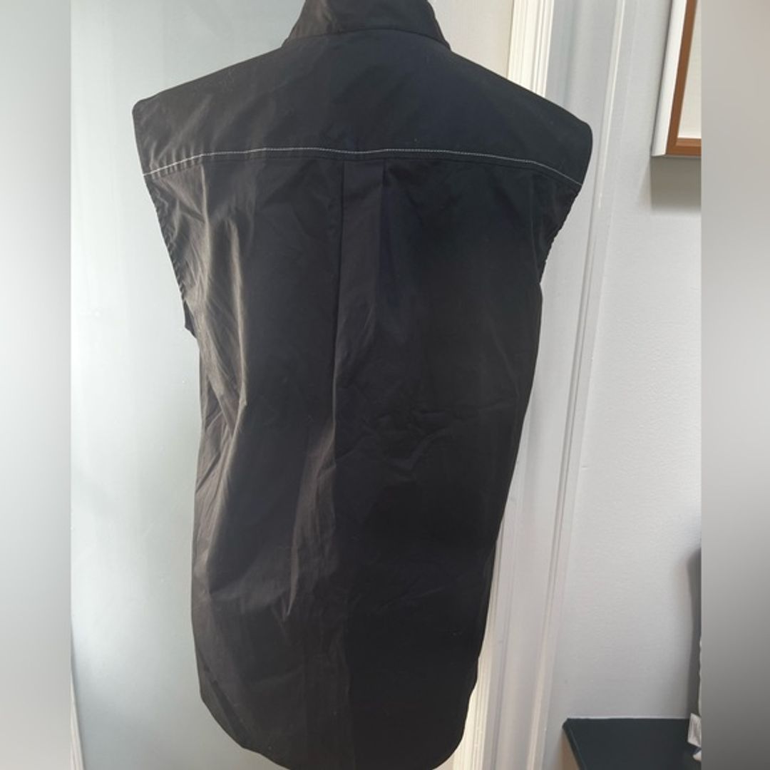 Argent Black Cotton Sleeveless Button-Up Blouse