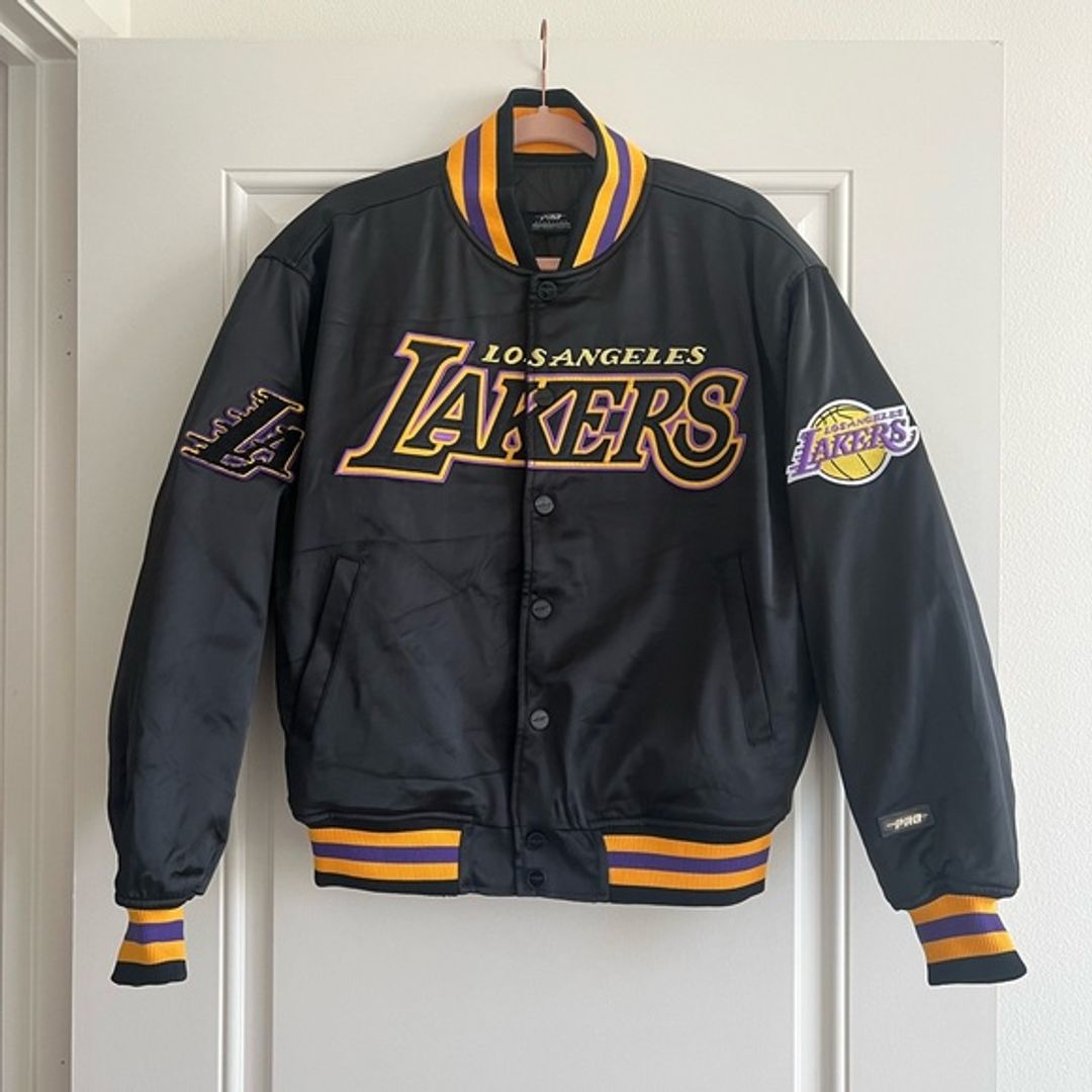 NWT Pro Standard Lakers Bomber Jacket