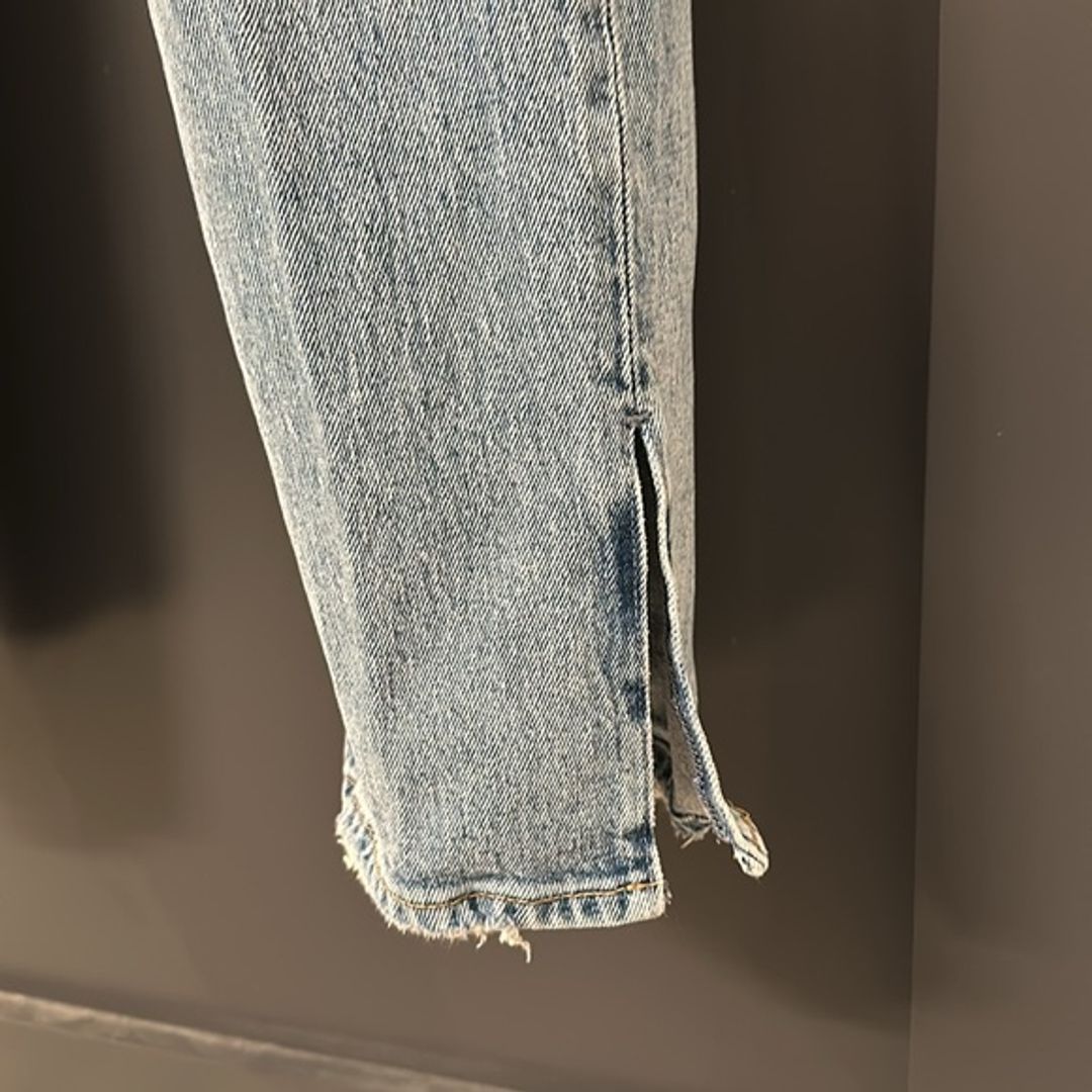 Abercrombie 90's Straight Ultra High Rise Jeans