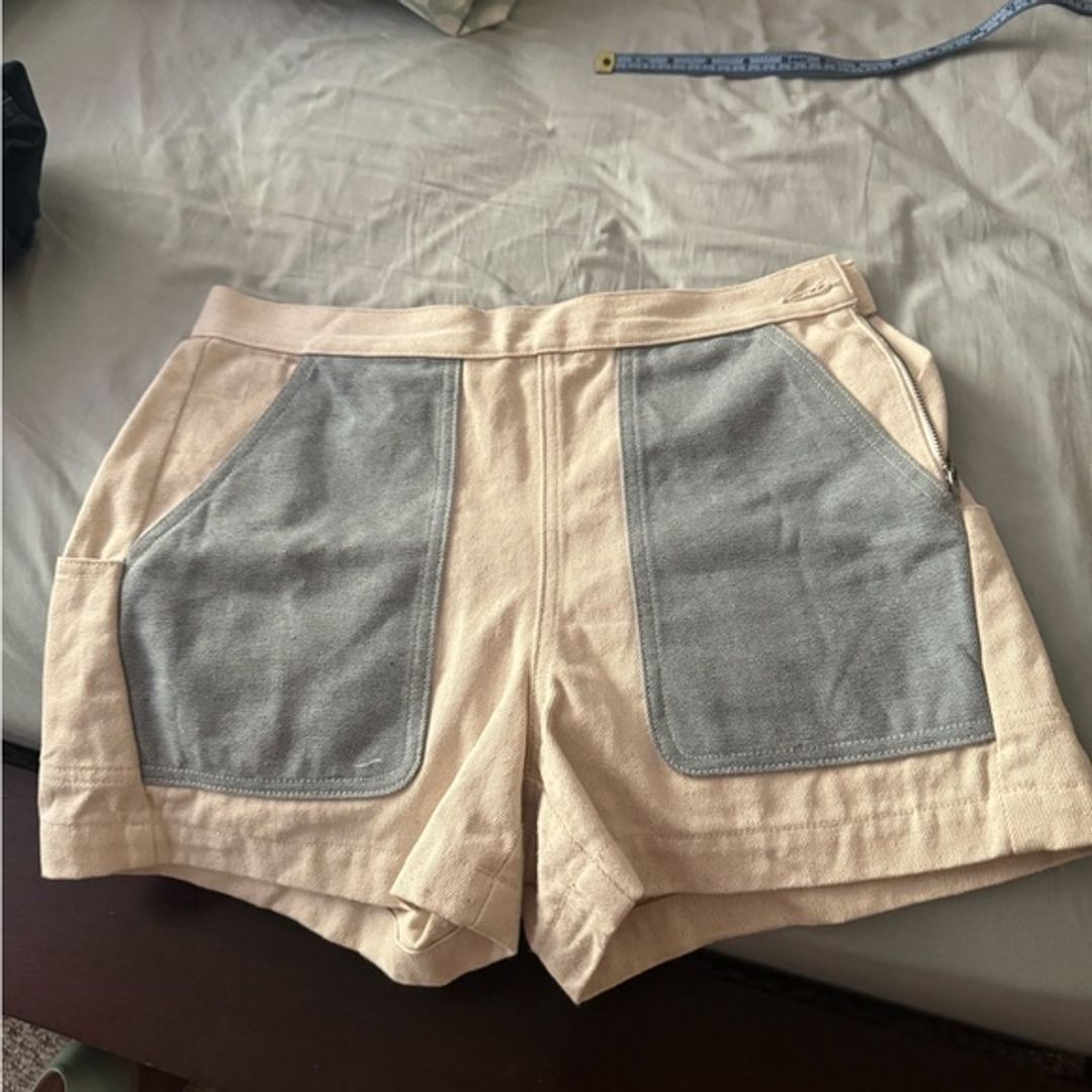 Rachel Comey cream and denim light blue Women's Shorts fits like size 2