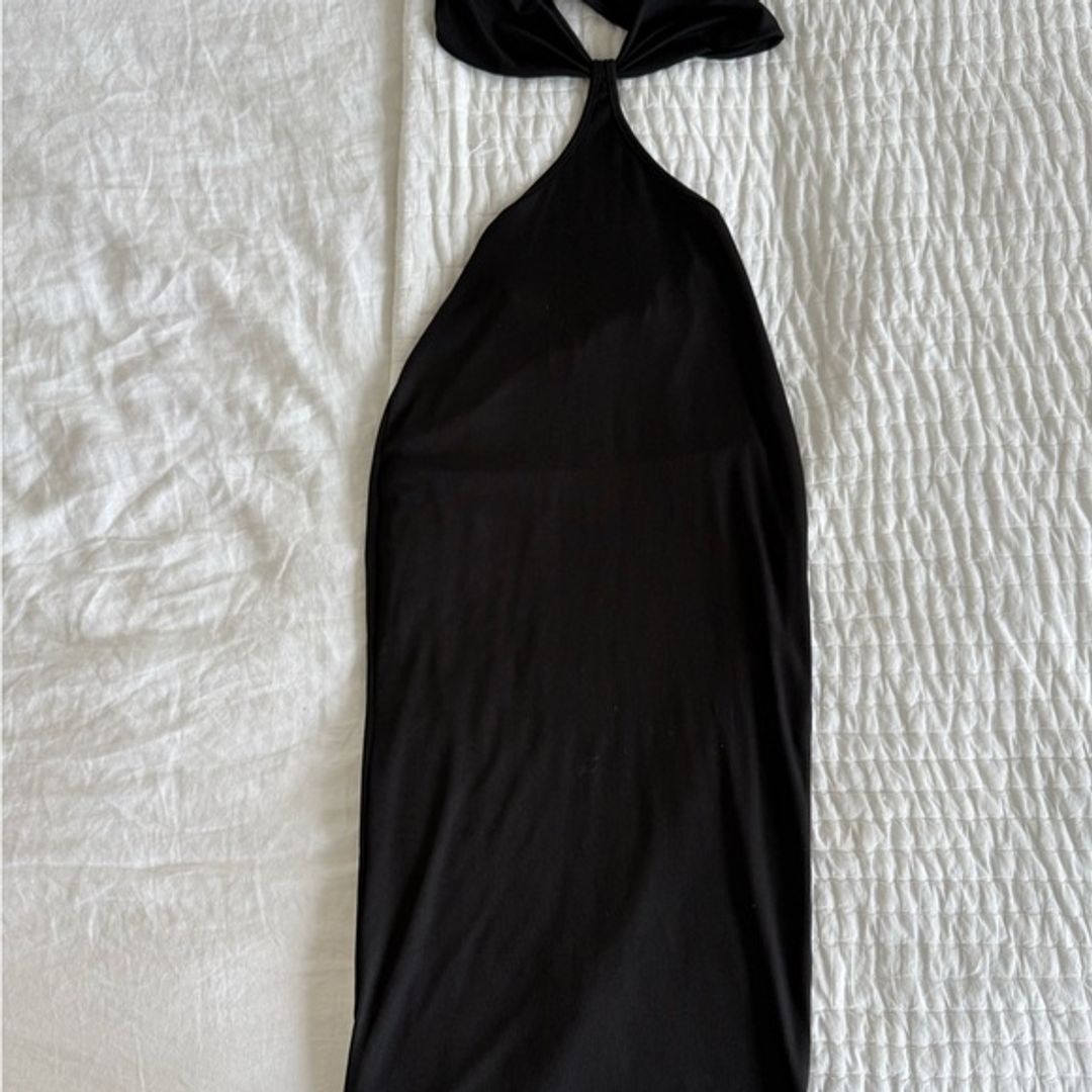 Elegant Black Cut-Out Dress