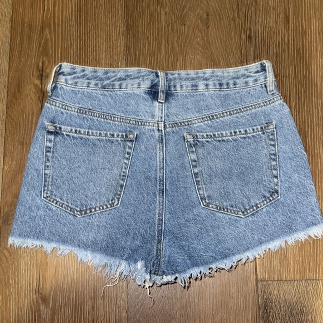 Pacsun Denim Two-Tone Women's Shorts at $45