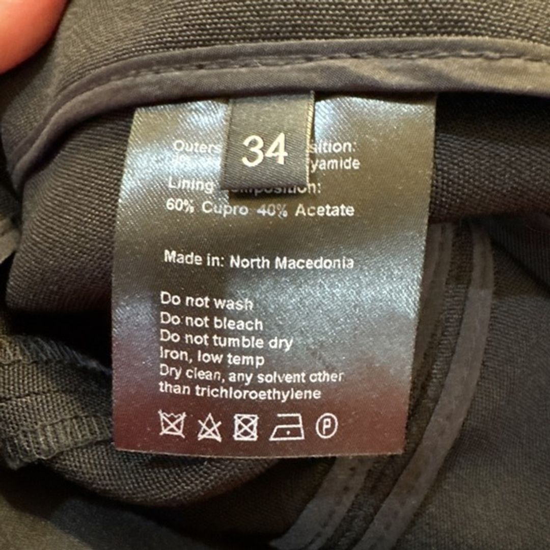 Gauge81 Black Straight Leg Pants