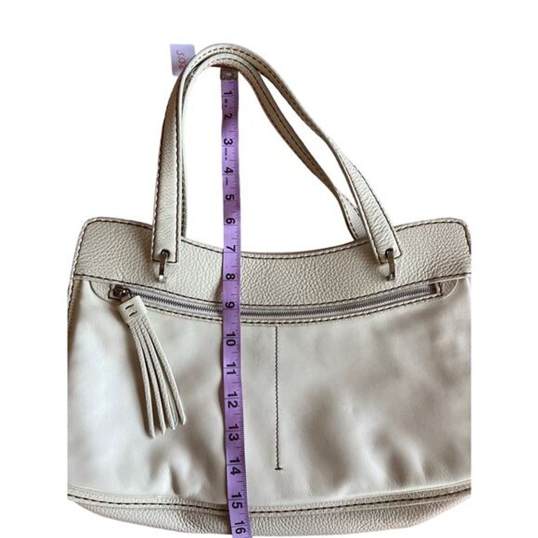 Tod's Handbag Cream Pebbled Leather Shoulder Bag