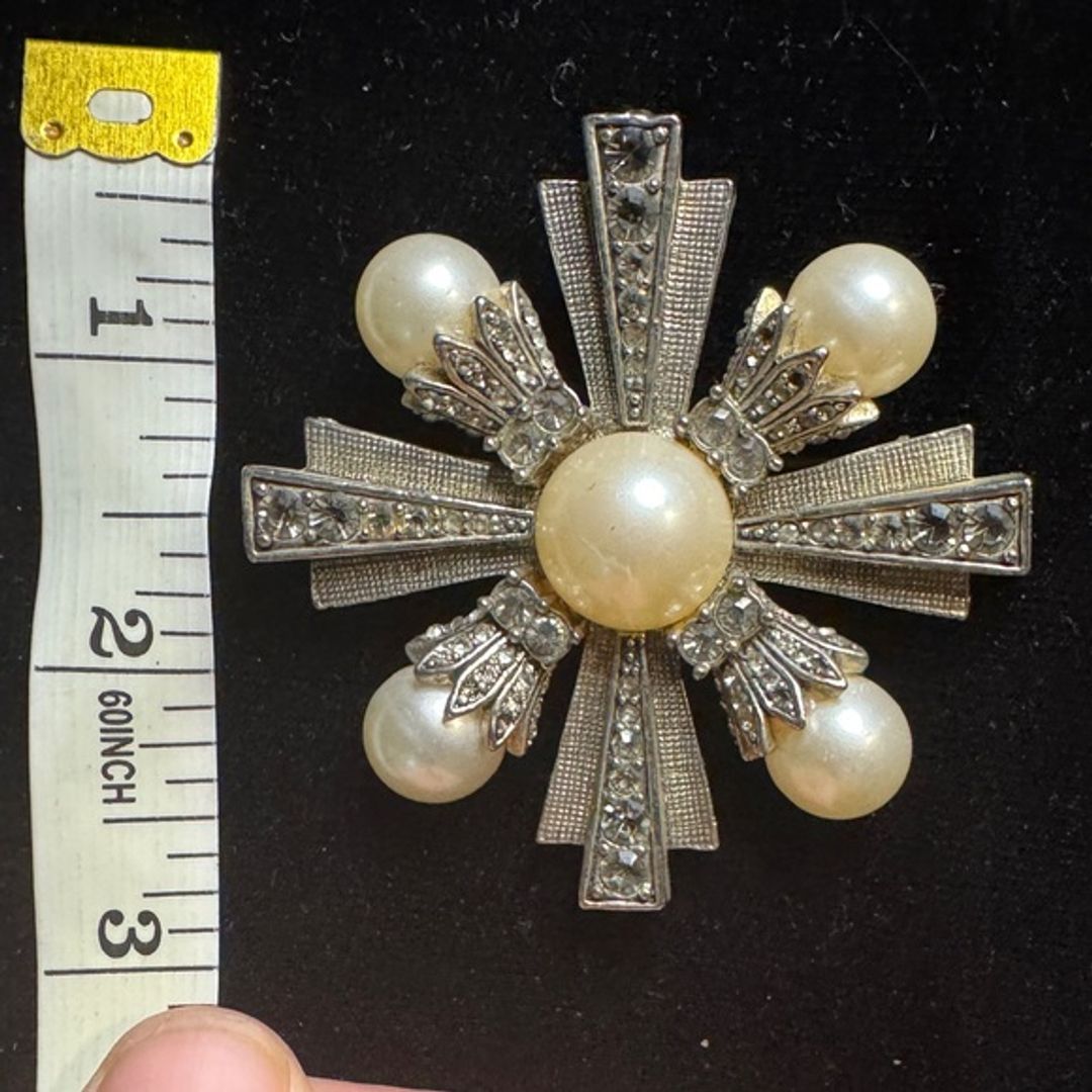 Vintage Burn Gold Diamante 'Cross' Brooch