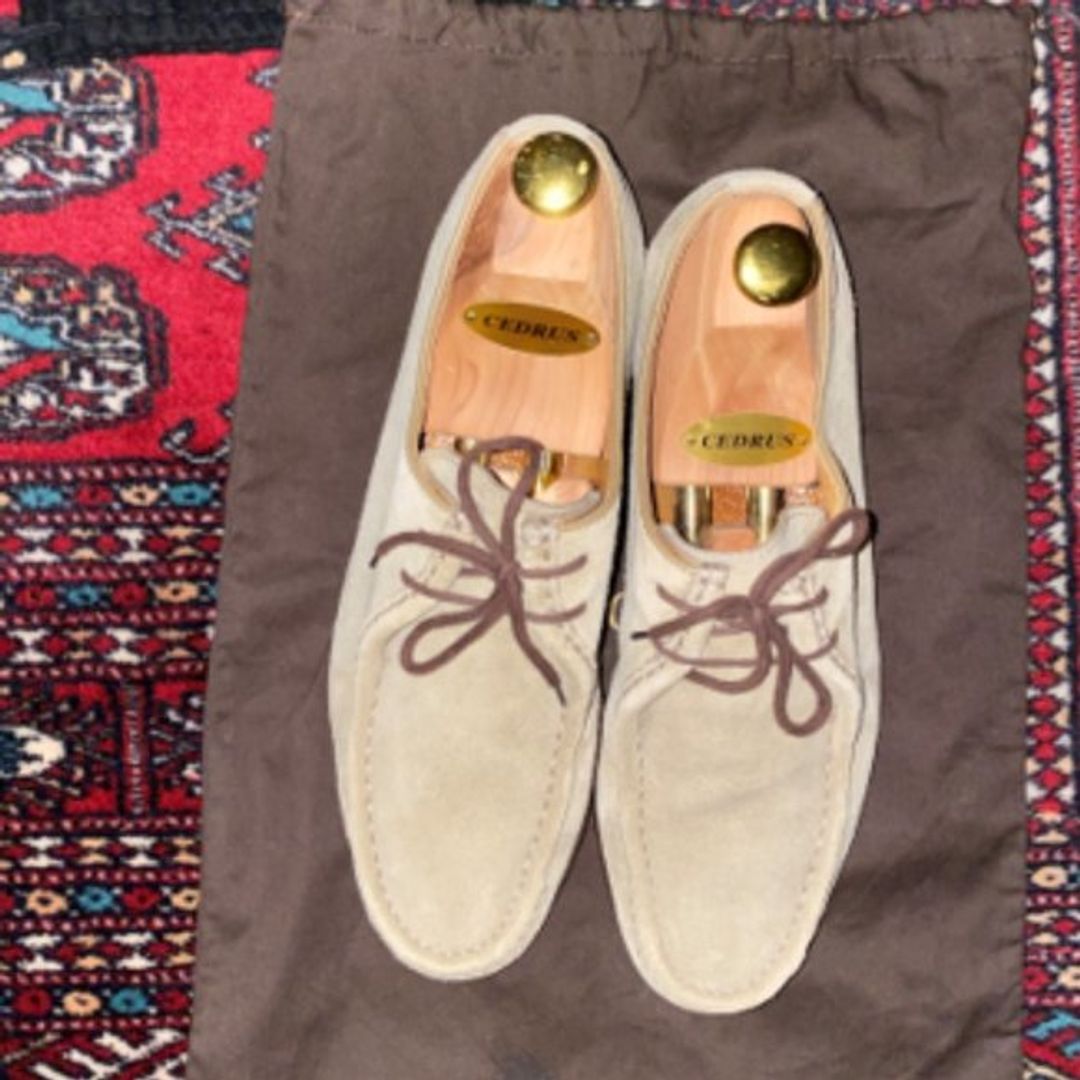 Gucci Taupe Suede Lace-up