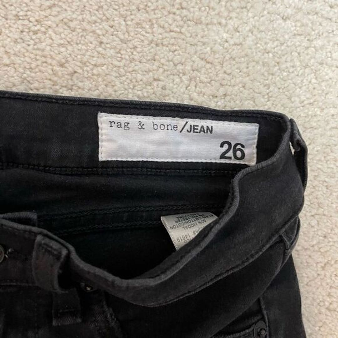 Rag & Bone / Jean size 26 black ripped jeans. Style: legging