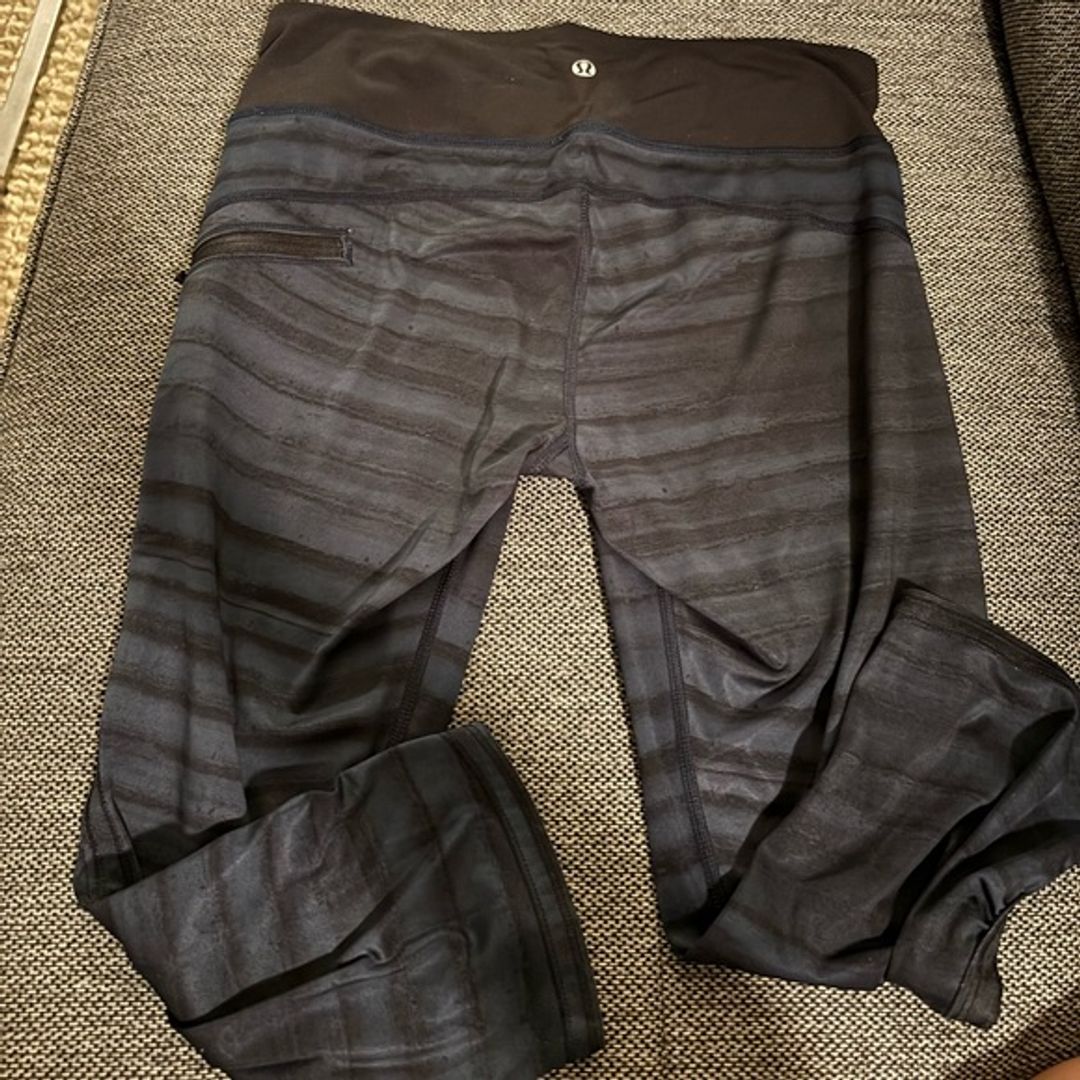 Lululemon Cropped Leggings