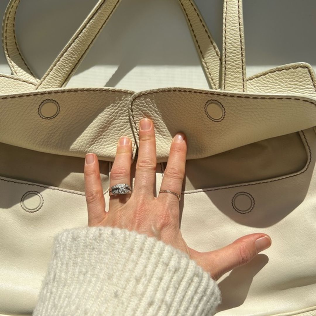 Tod's Handbag Cream Pebbled Leather Shoulder Bag