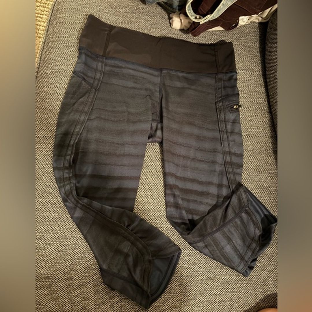 Lululemon Cropped Leggings