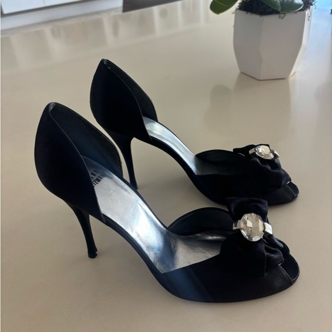 NWT Stuart Weitzman Solitaire Black Satin High-Heel Pumps