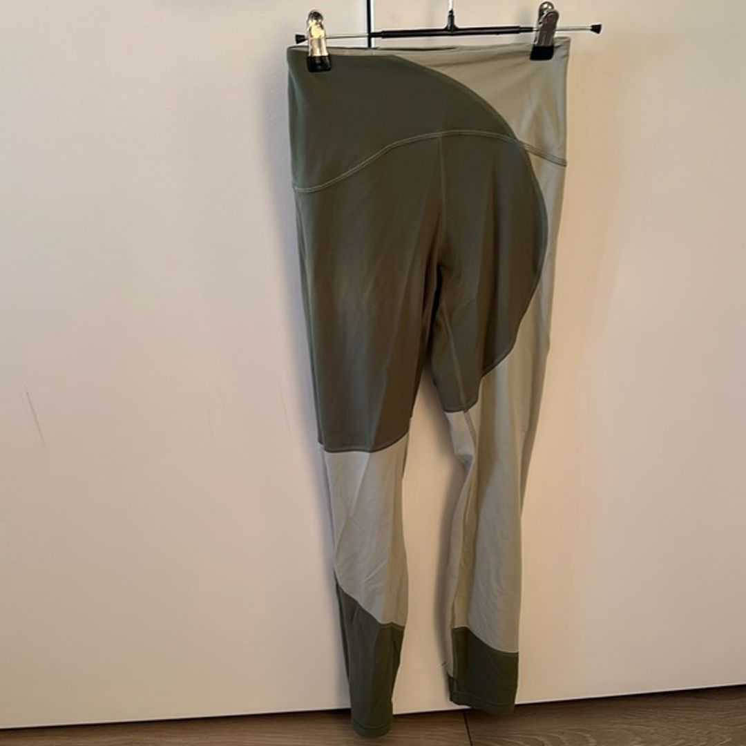 Lululemon Color Block Green Leggings with Nulu Material