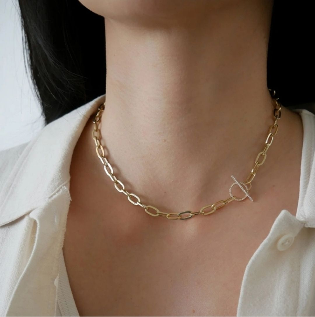 EF Collection Jumbo Diamond Toggle Necklace