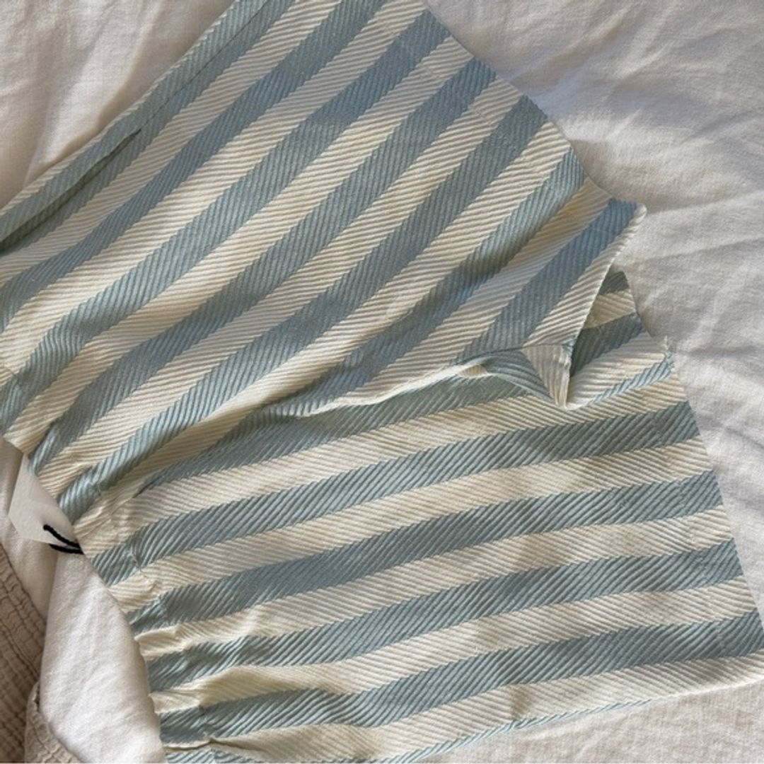 The Beach Shorts In Pointelle Stripe