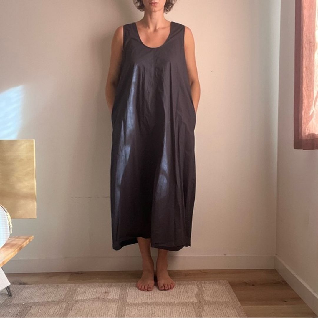 Source Unknown Charcoal Sleeveless Oversize Midi Dress with Relaxed Fit and 100% Cotton