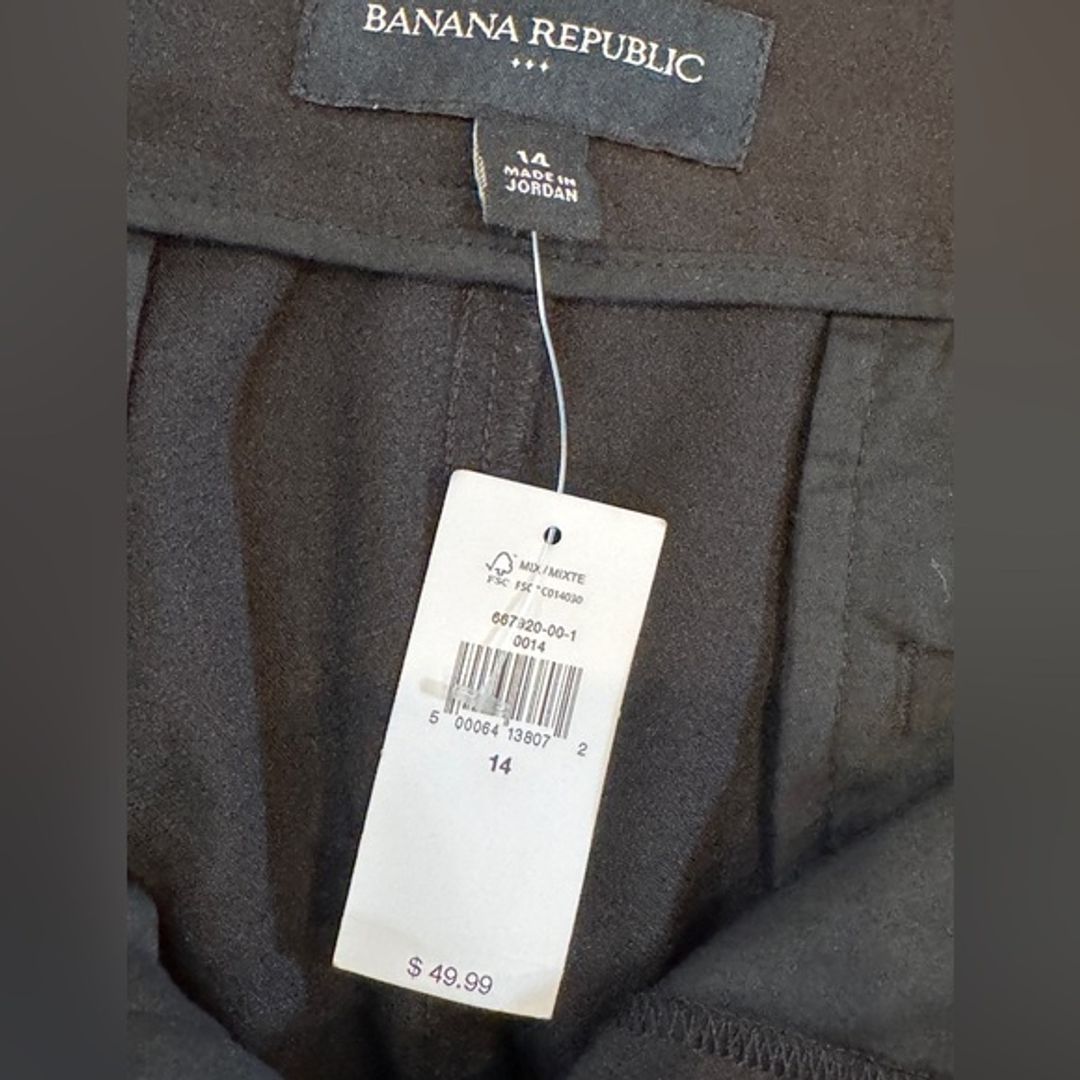 NWT Banana Republic Black Women's Shorts