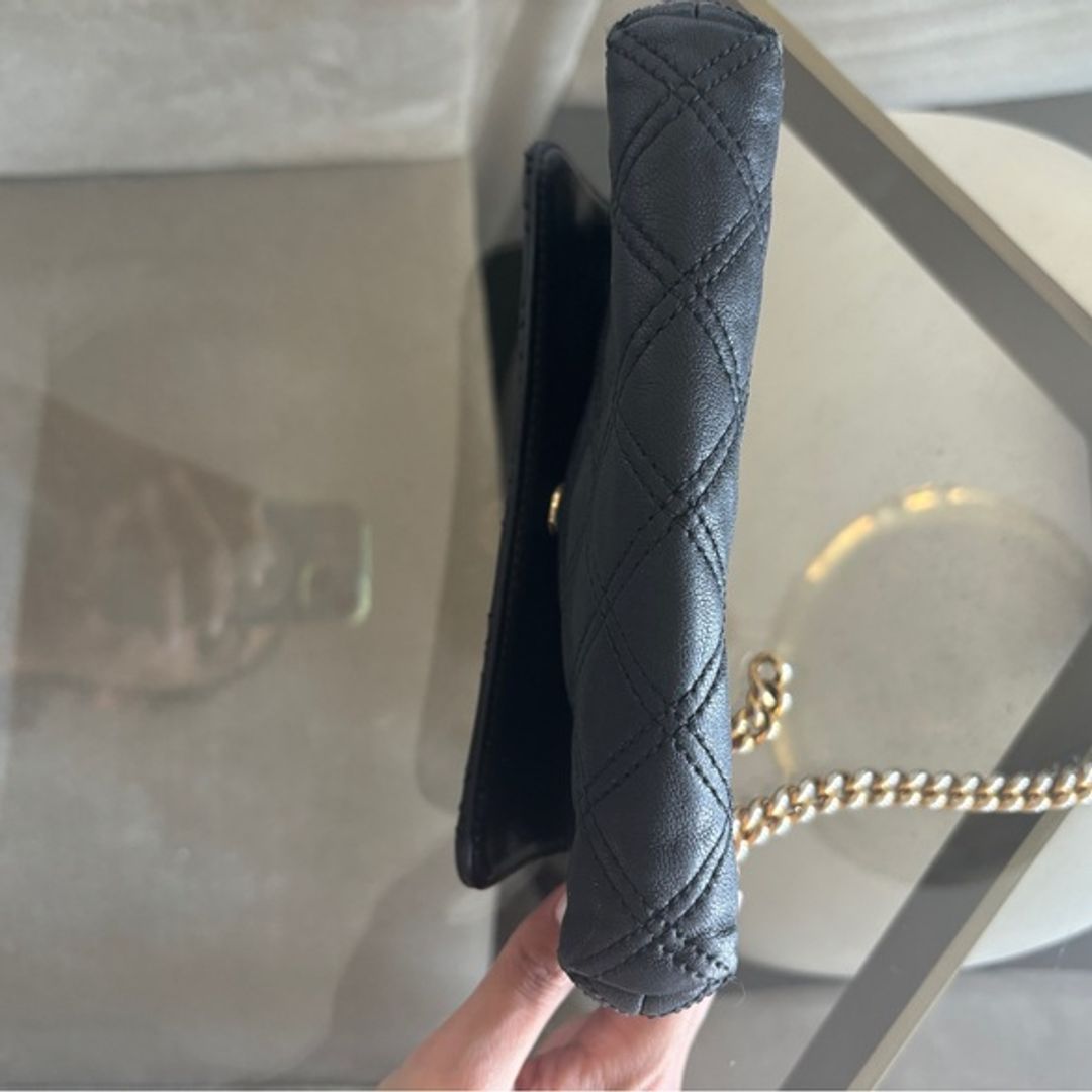 Marc Jacobs Quilted Crossbody Bag in Black