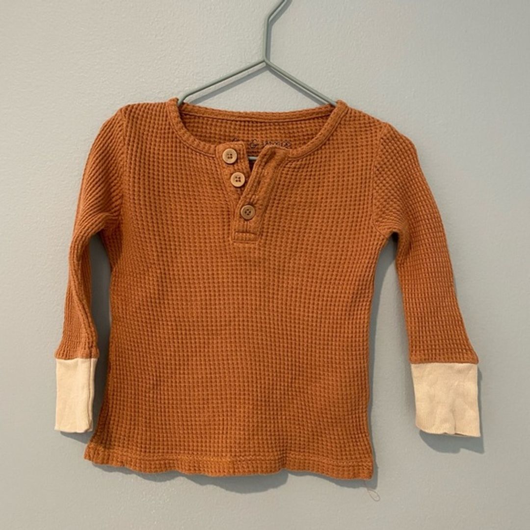Fin & Vince brown waffle top