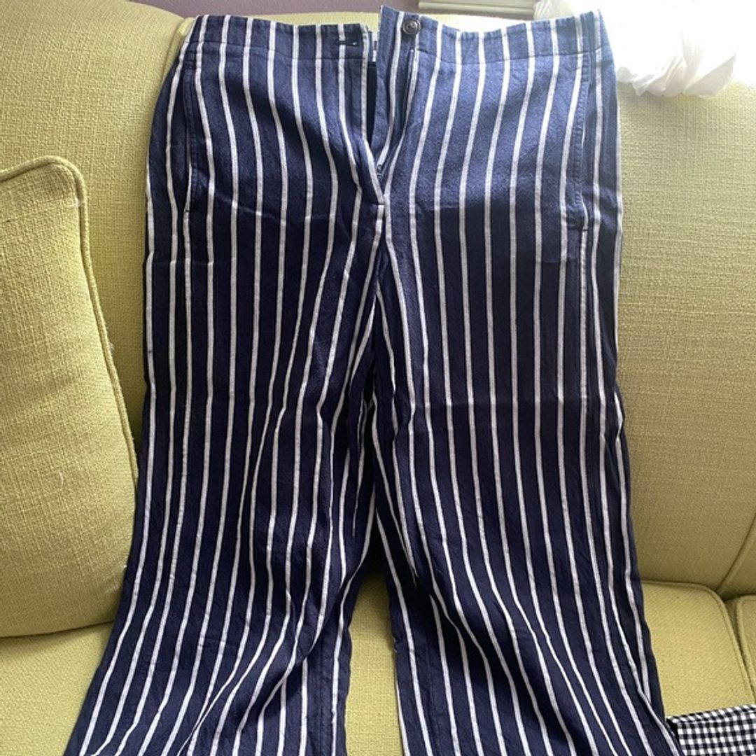Ann Taylor Wide Leg Navy and White Striped Pants