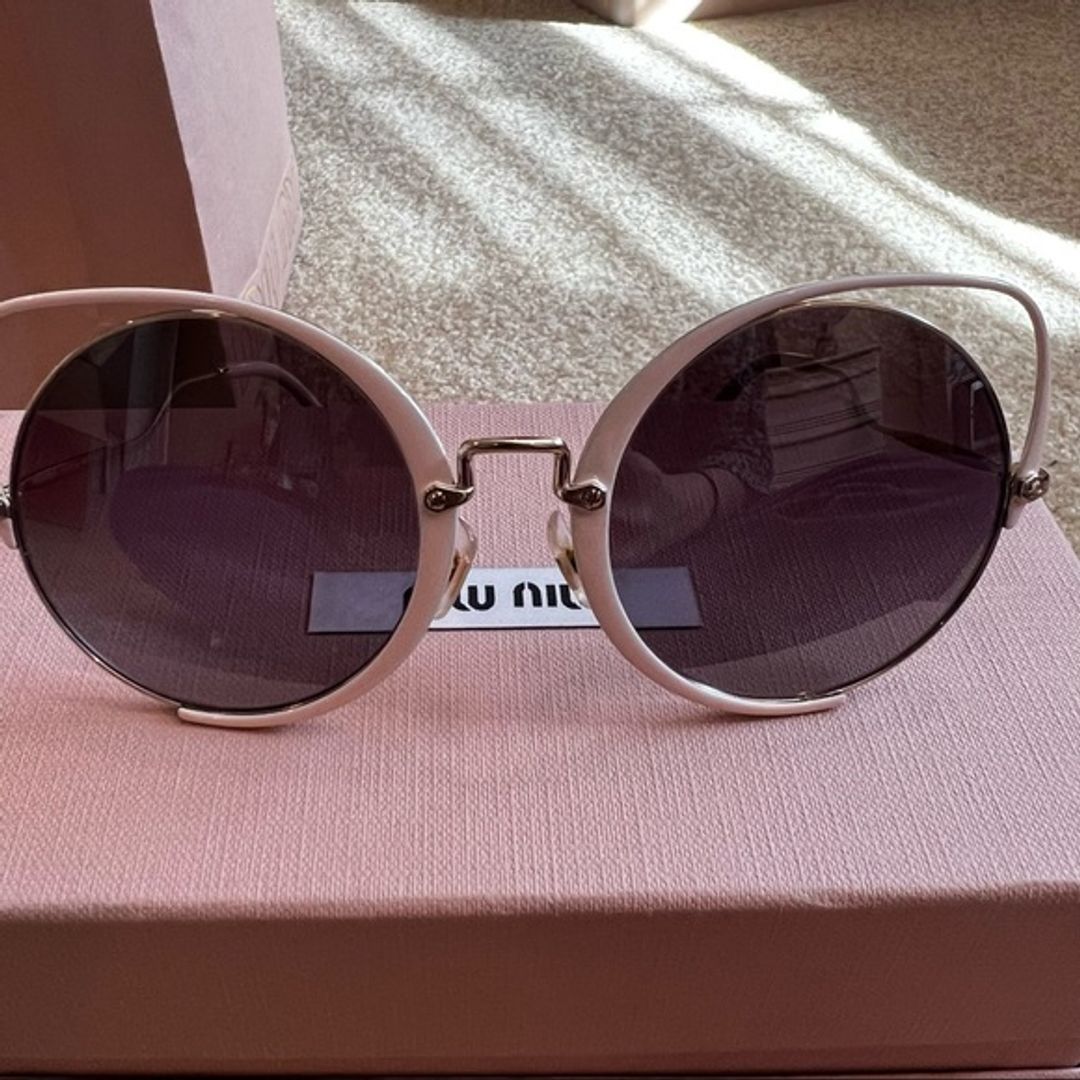 Miu Miu Circle Cat Eye Sunglasses