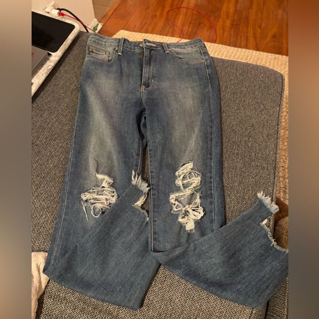 Just Black Cropped Ripped Denim