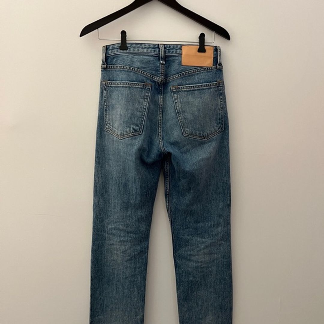 Rag & Bone Mid Rise Light Wash Boyfriend Mom Distressed Jeans