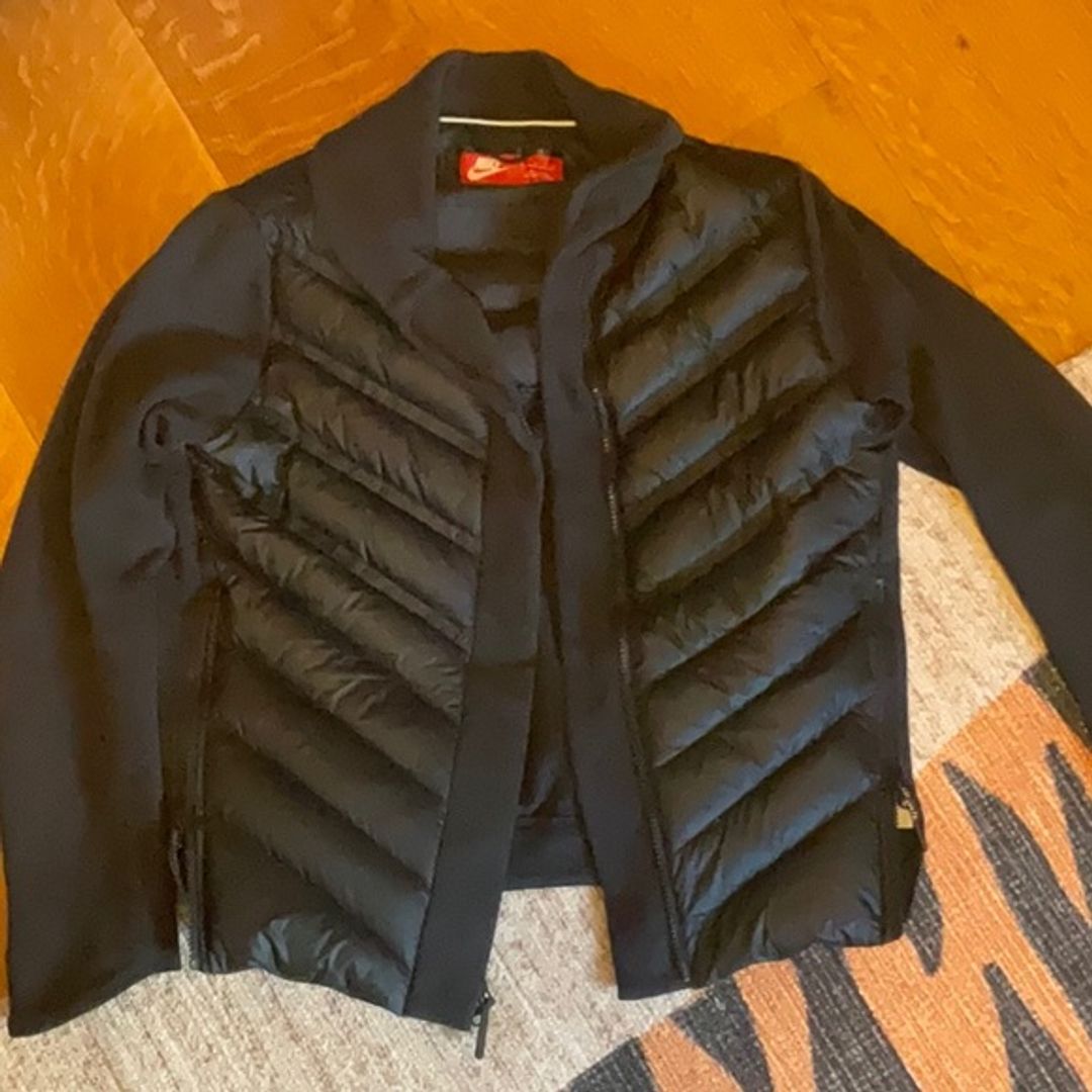 Nike Hybrid Winter Puffer Jacket with Side Zips