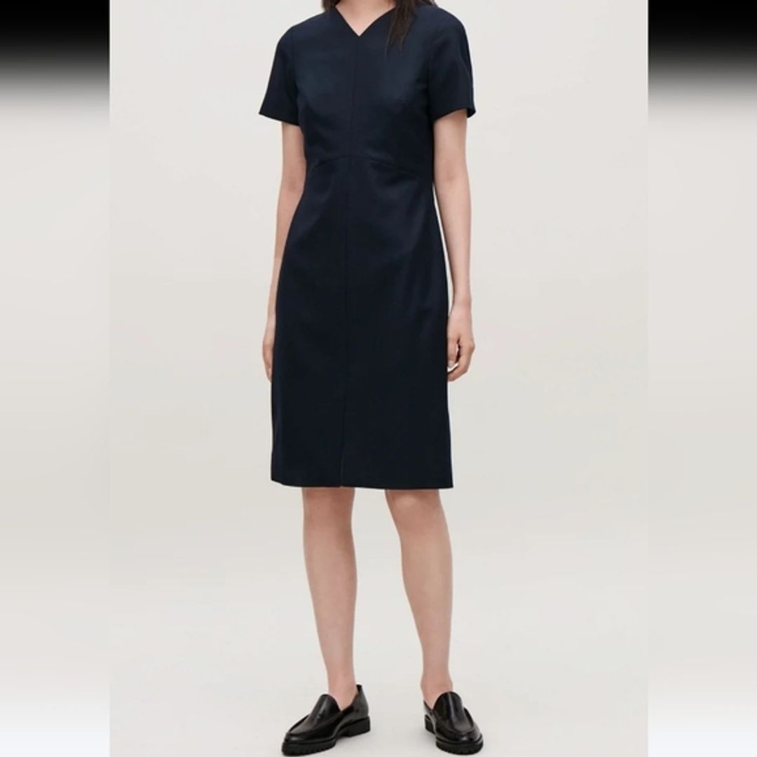COS women's tailored navy dress. EUC. Size 12 (US)