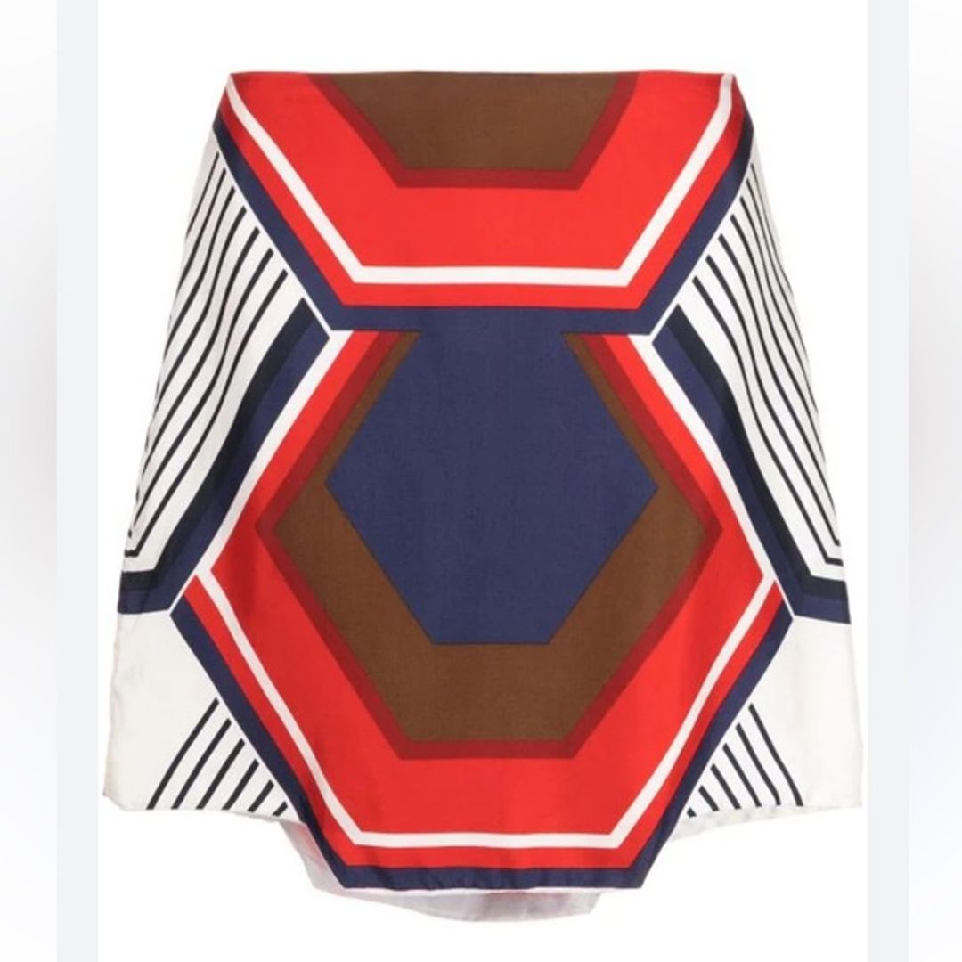 MiuMiu Linen Mod Skirt