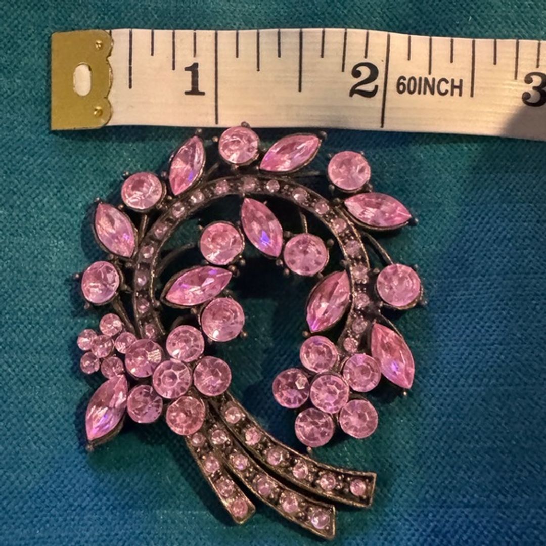 Vintage Crystal Brooch