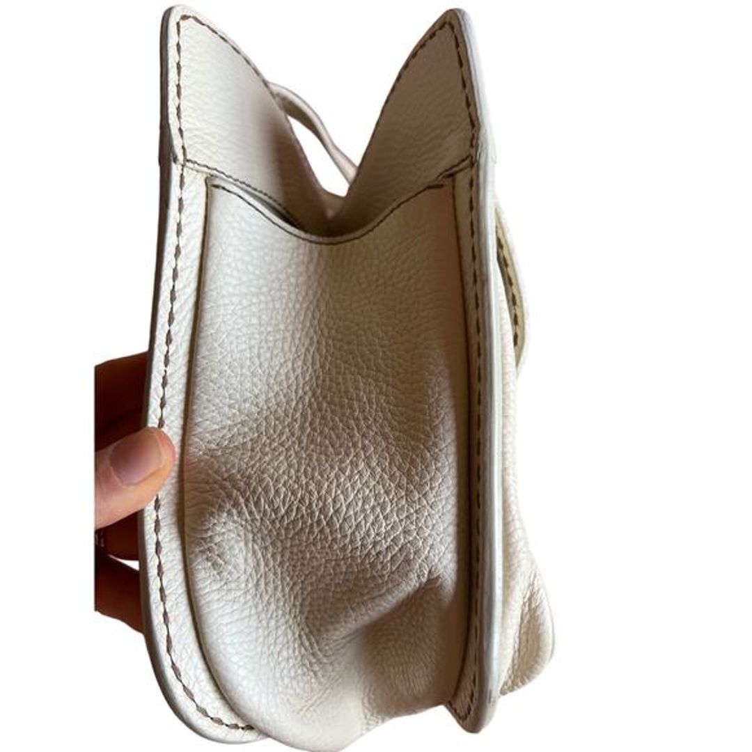 Tod's Handbag Cream Pebbled Leather Shoulder Bag