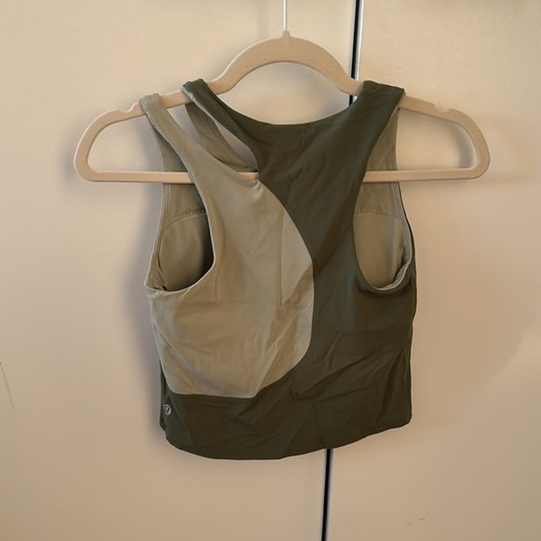 Lululemon Two-toned Green Tank Top with Built-in Bra