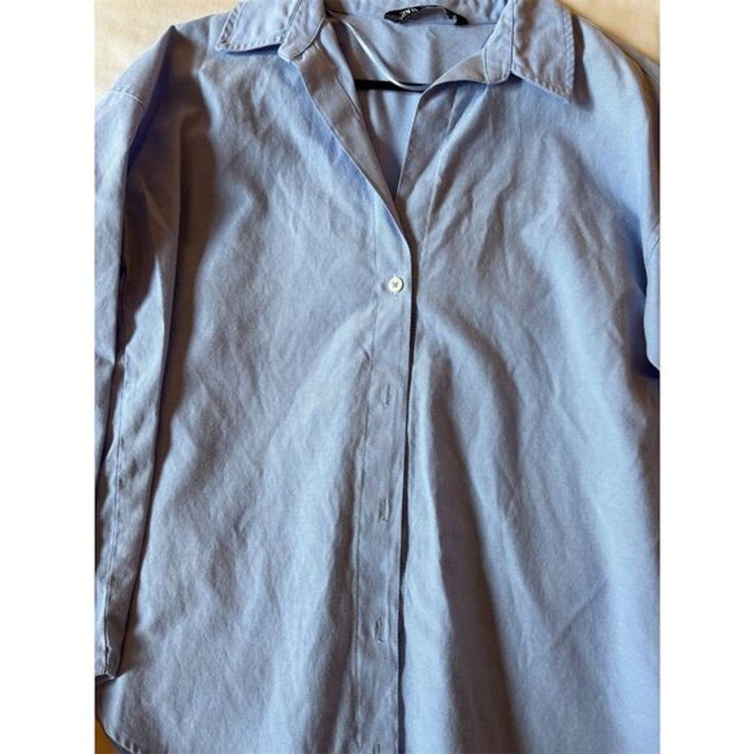 Zara Women's Blue Long Sleeve Button-Up Shirt