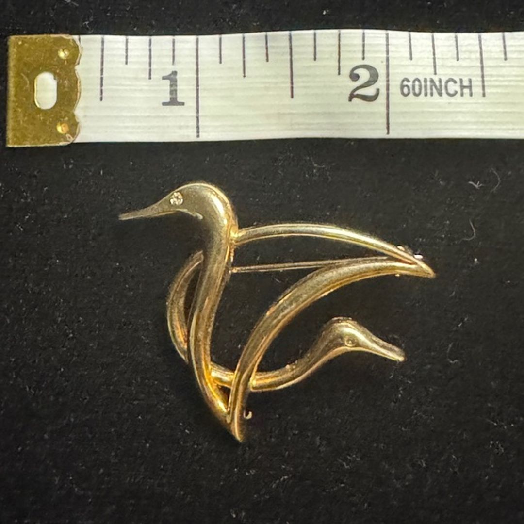 Vintage Gold Tone Bird Brooch