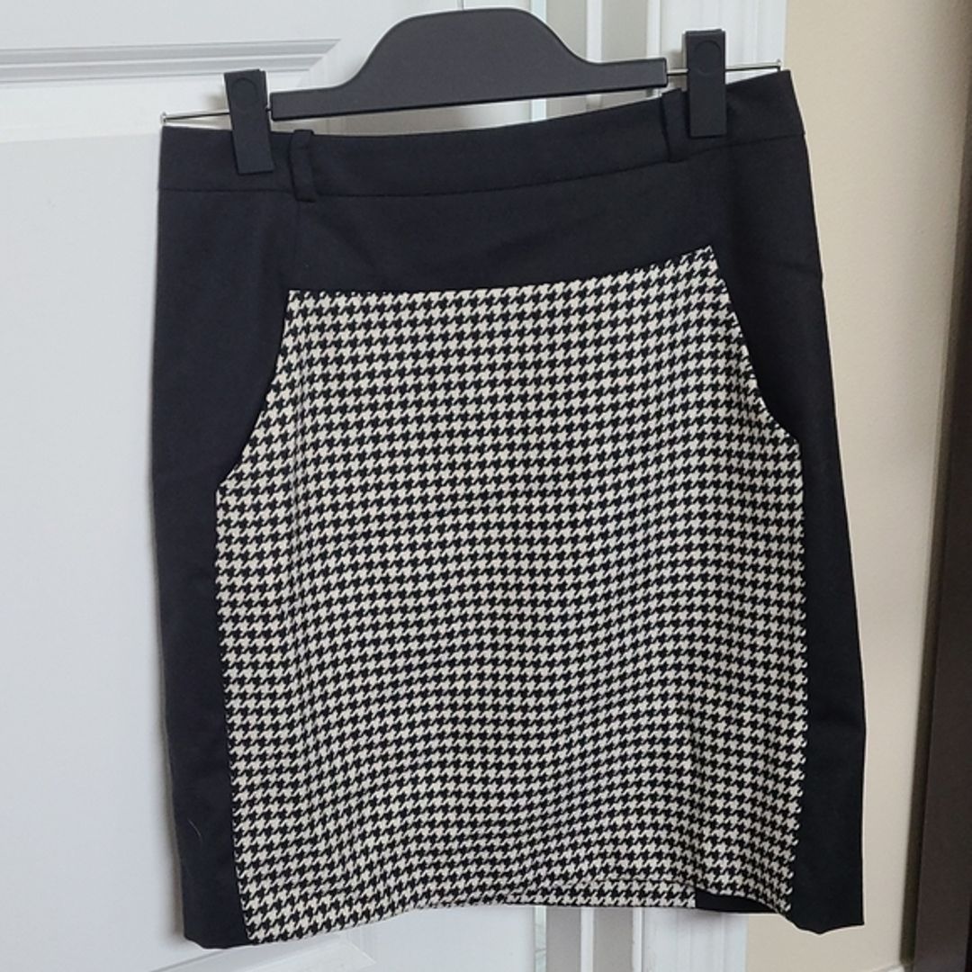 Hugo Boss Houndstooth Wool Mini Skirt