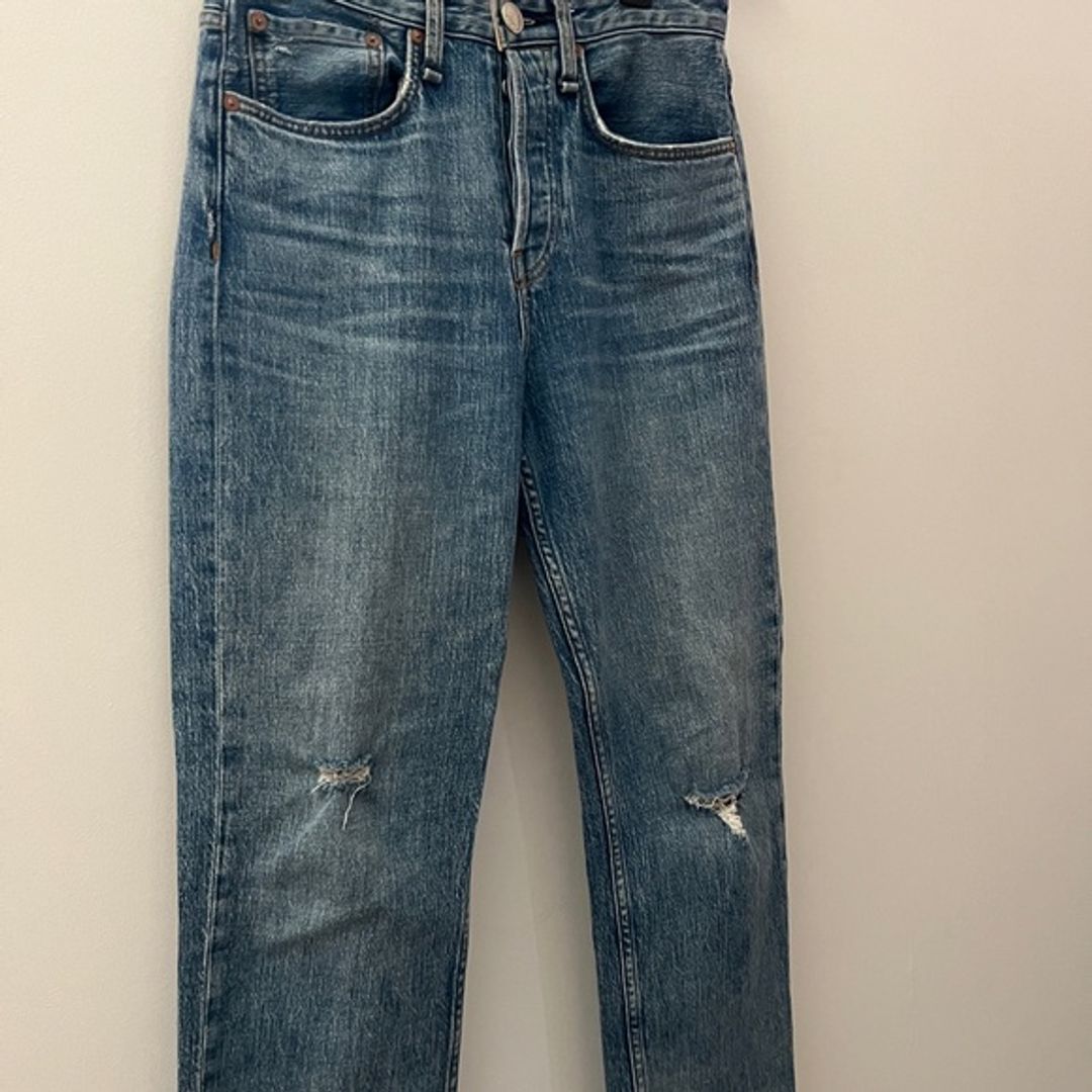 Rag & Bone Mid Rise Light Wash Boyfriend Mom Distressed Jeans