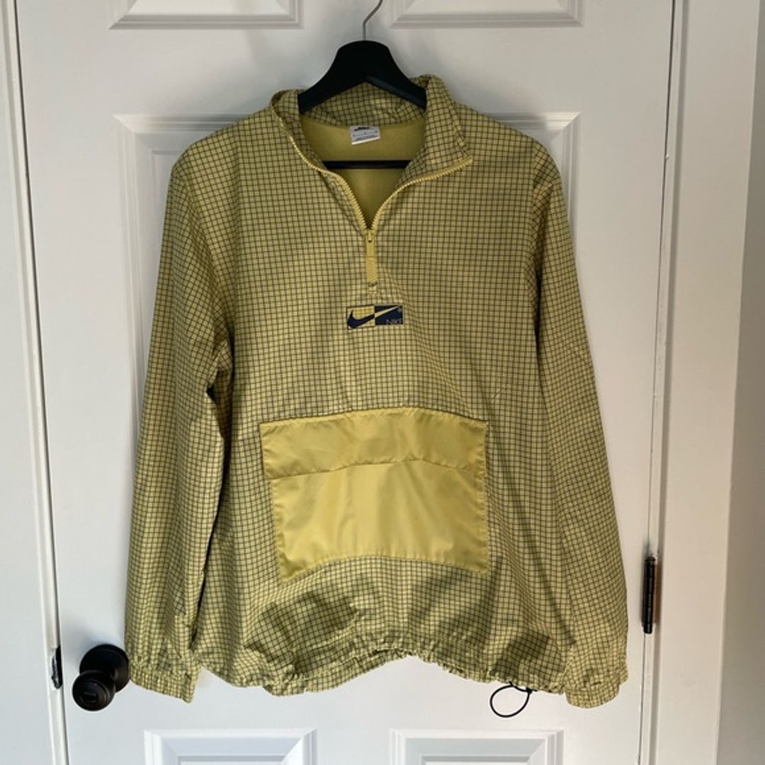 Nike yellow jacket