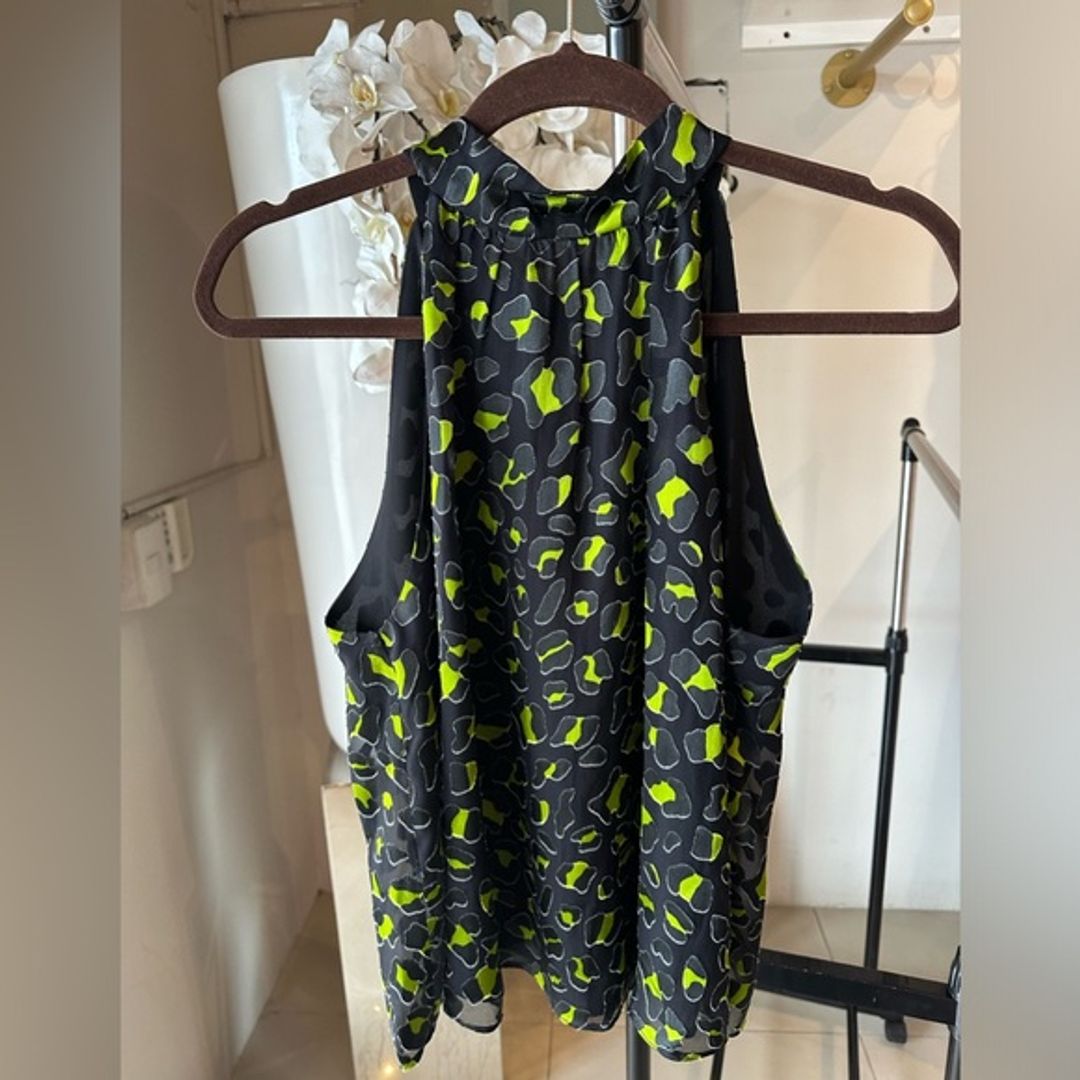 NWT Alice + Olivia Kingsley Halter Top