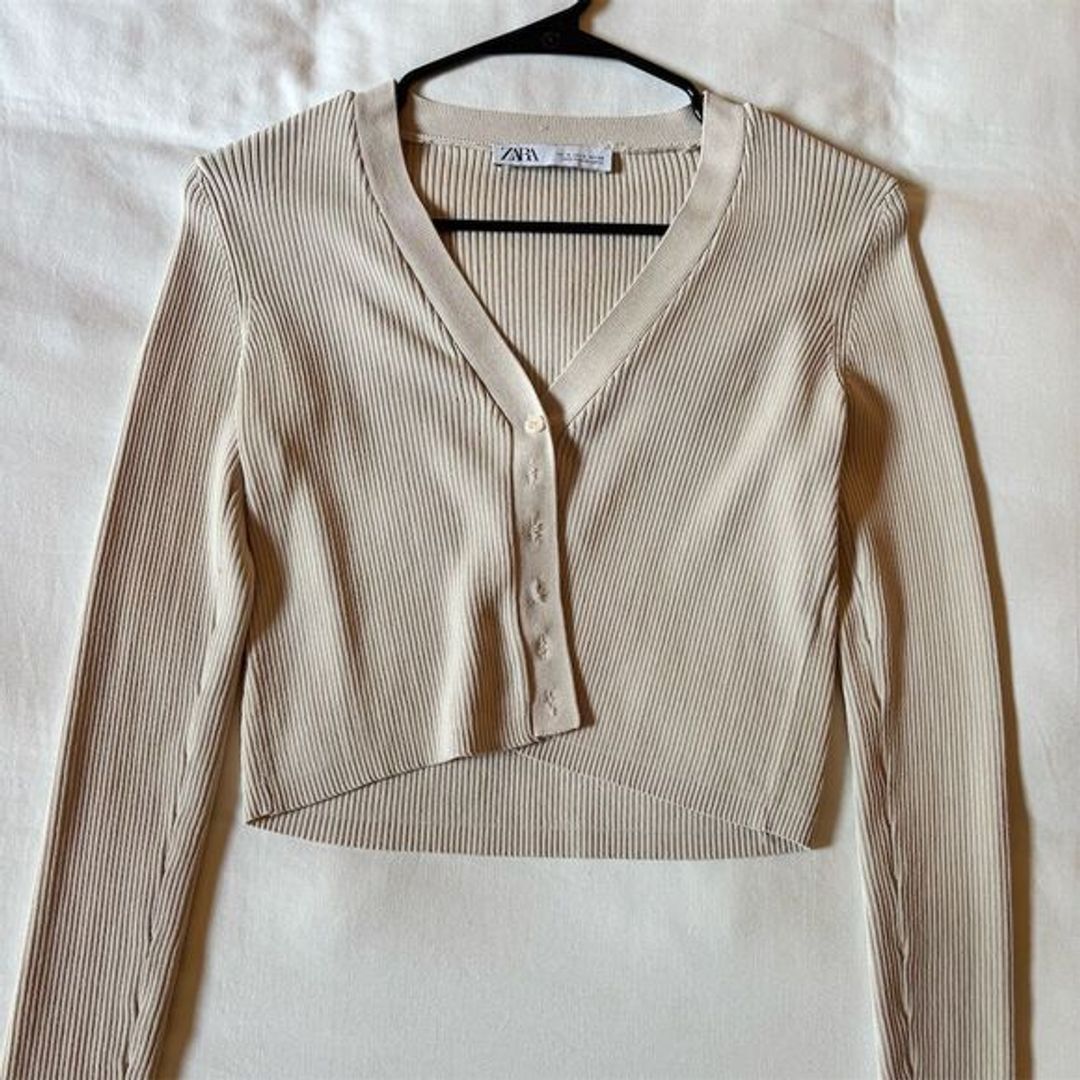 NWT Zara Women's Beige Ribbed Knit Cropped Cardigan